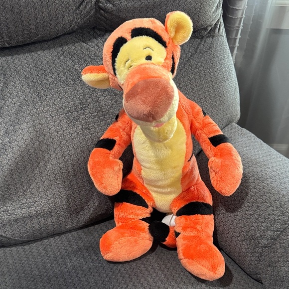 Disney Tigger Plush in Orange and Yellow - Picture 1 of 7